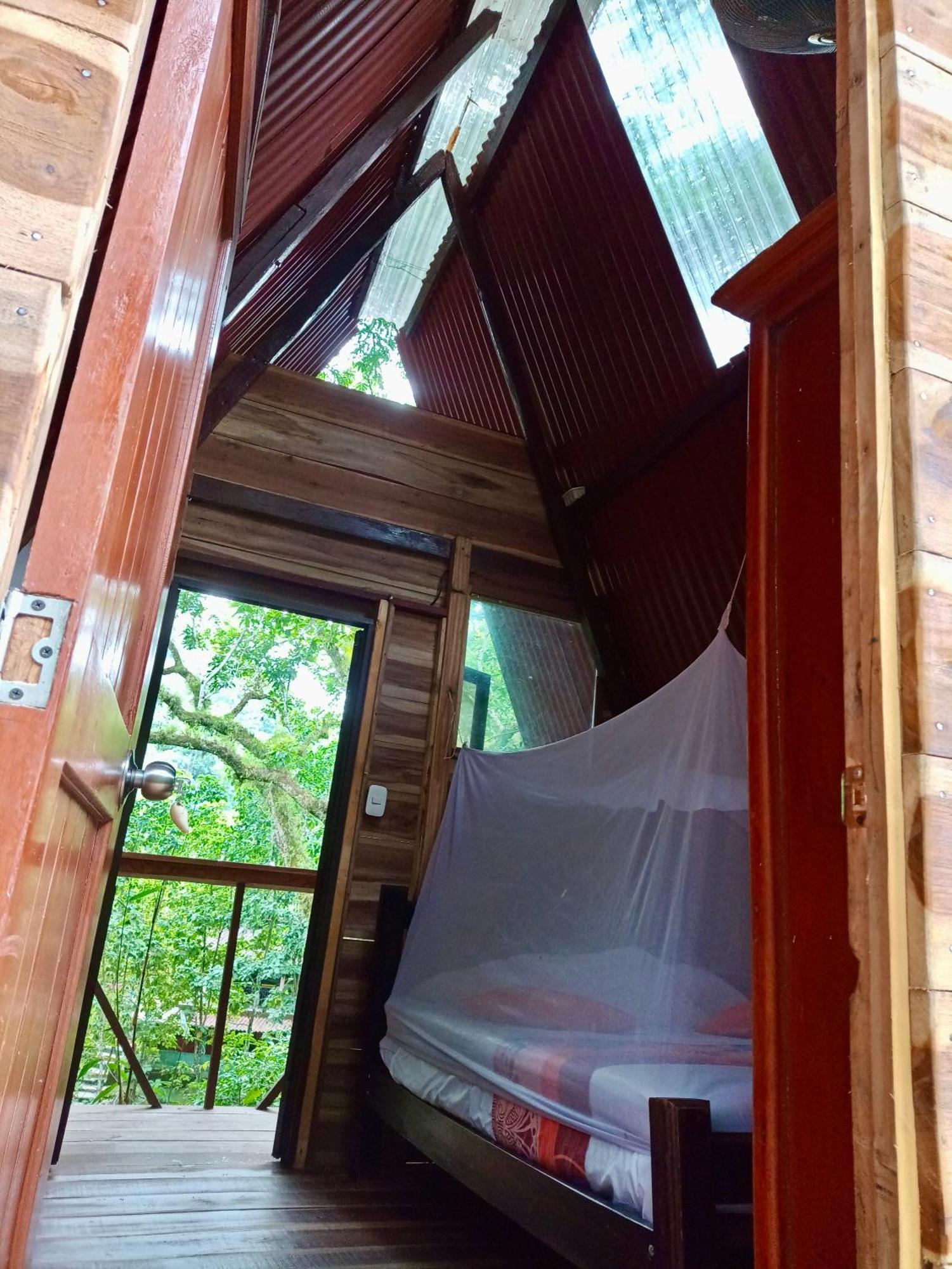 Hostal Las Mariposas Мінка Екстер'єр фото