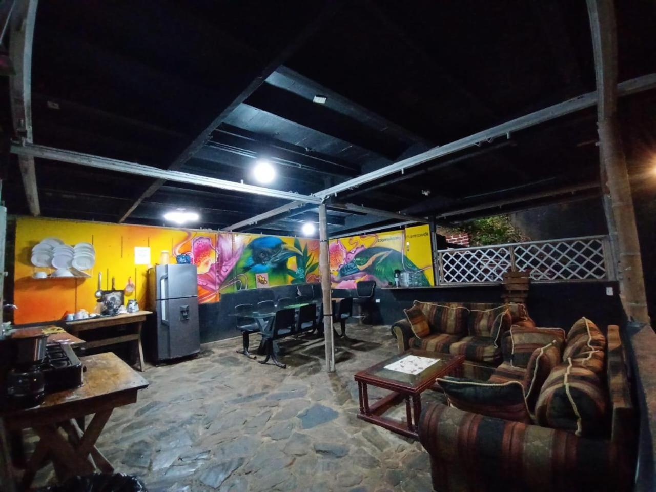 Hostal Las Mariposas Мінка Екстер'єр фото